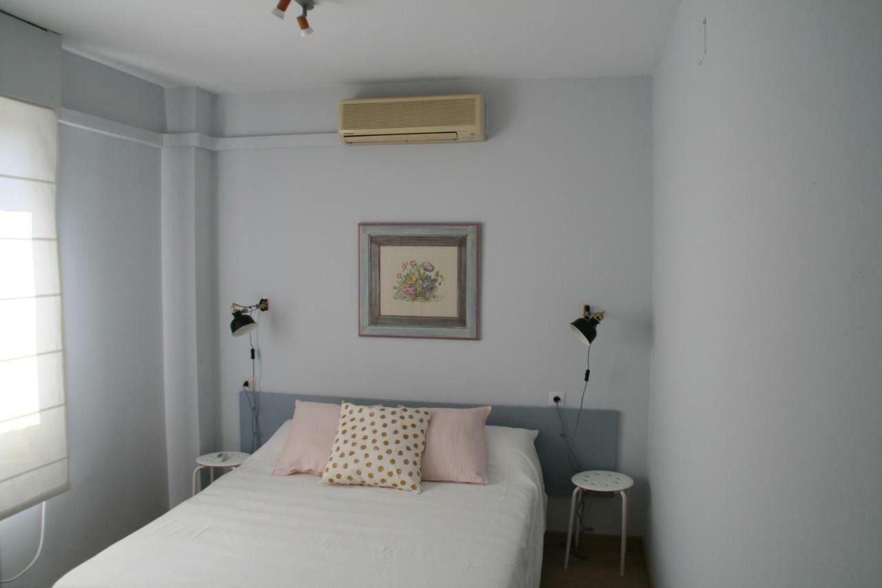 Apartamento Alberche Sevilla Exterior foto